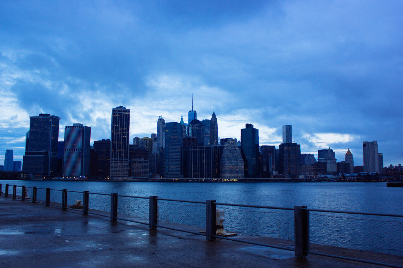 brooklyn bridge park, new york city (with [sharayu](https://www.facebook.com/sharayumahalephotography))